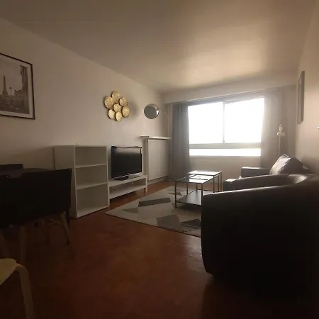 Cozy 1 Bedroom La Defense